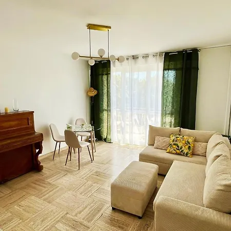 Charming Flat Close To * 칸느