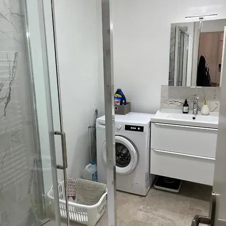 Charming Flat Close To Apartamento